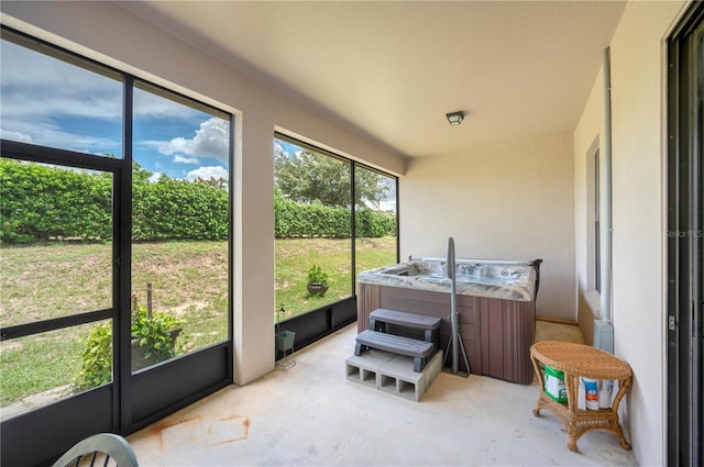 view of sunroom / solarium