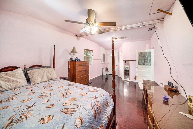 bedroom featuring ceiling fan