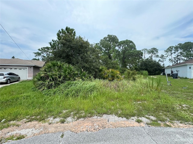 Listing photo 2 for 1238 Apopka Ln, Kissimmee FL 34759