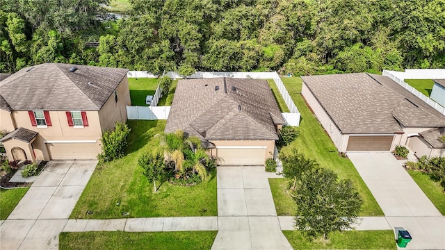 Listing photo 2 for 3011 Moulden Hollow Dr, Zephyrhills FL 33540