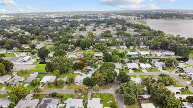 bird's eye view featuring a water view