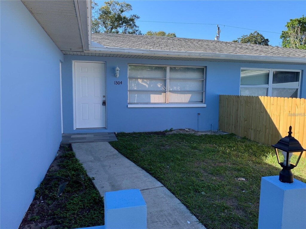 1304 Amble Ln, Clearwater, FL 33755 - photo 1