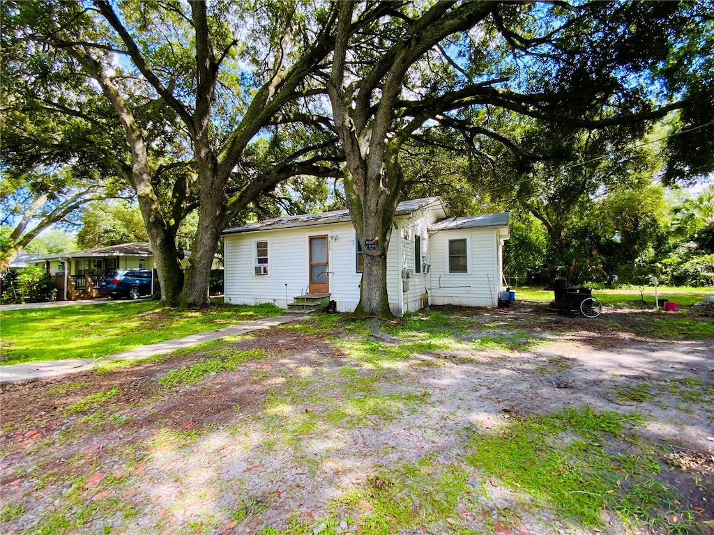 view of front of house