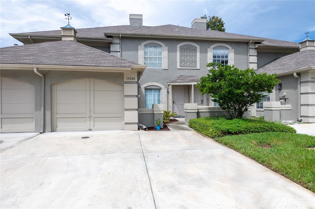 view of front of home featuring a garage