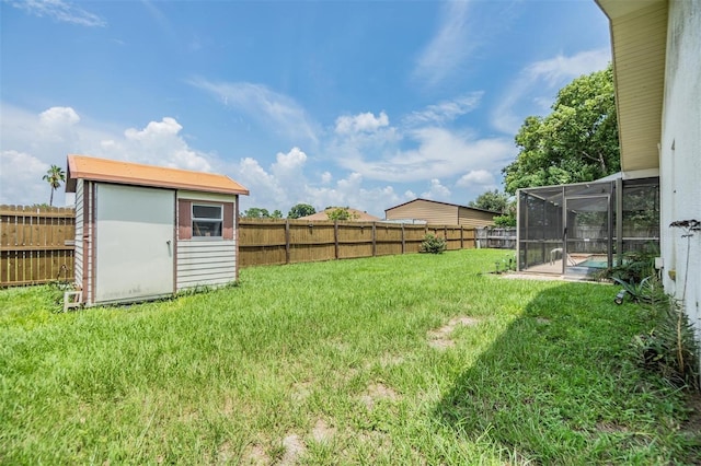 view of yard with a shed