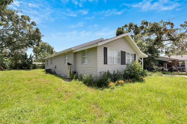 view of side of property