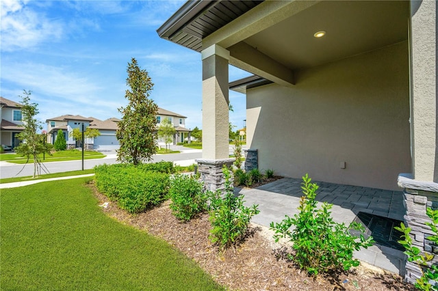 view of yard with a garage