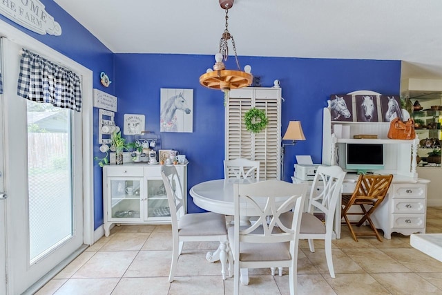 dining room featuring light tile patterned floors