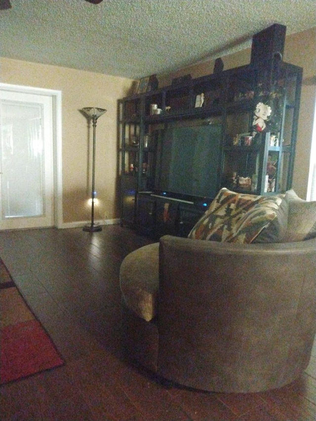 9920 Eagles Point Cir Unit 2, Port Richey, FL 34668 - photo 5