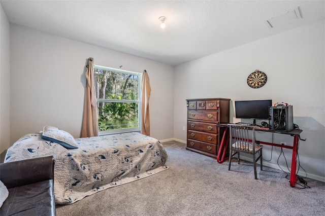 bedroom with carpet flooring