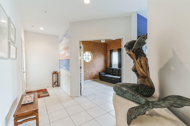 entryway featuring light tile patterned floors