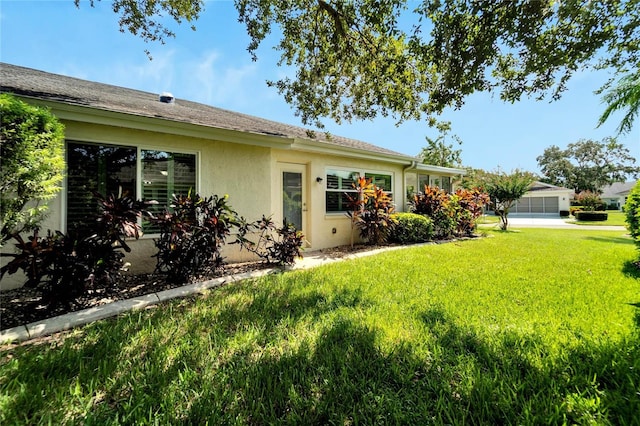 ranch-style house with a front yard