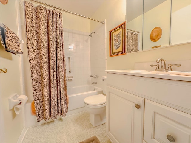 full bathroom with shower / bath combo with shower curtain, vanity, and toilet