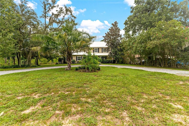 view of front of house with a front lawn