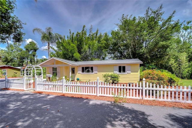 view of front of home