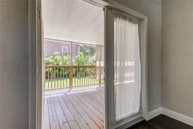 entryway featuring dark hardwood / wood-style floors