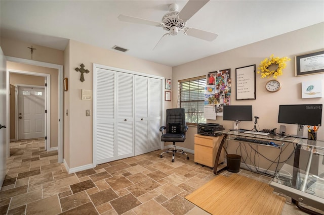 office featuring ceiling fan