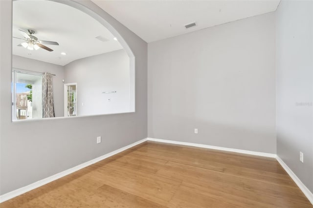 6843 Runner Oak Dr, Wesley Chapel, FL 33545 - photo 27