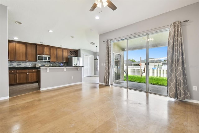 6843 Runner Oak Dr, Wesley Chapel, FL 33545 - photo 28