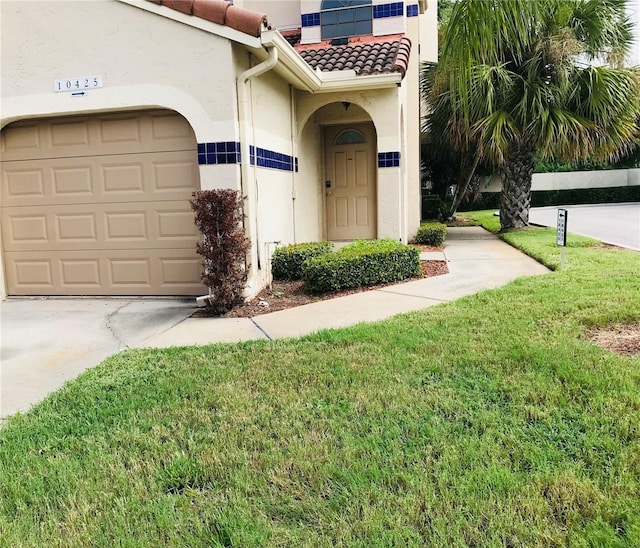 10425 La Mirage Ct Unit 202, Tampa, FL 33615 - photo 2