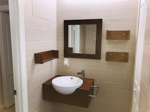 10425 La Mirage Ct Unit 202, Tampa, FL 33615 - photo 17