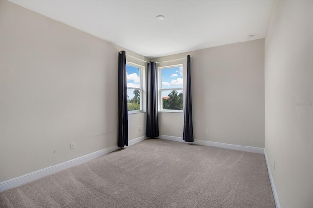 view of carpeted spare room