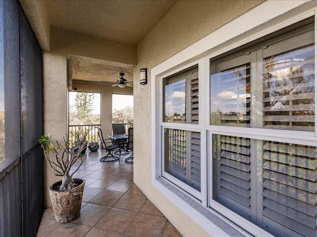 balcony with ceiling fan