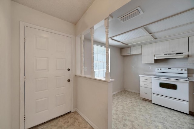 kitchen featuring electric stove