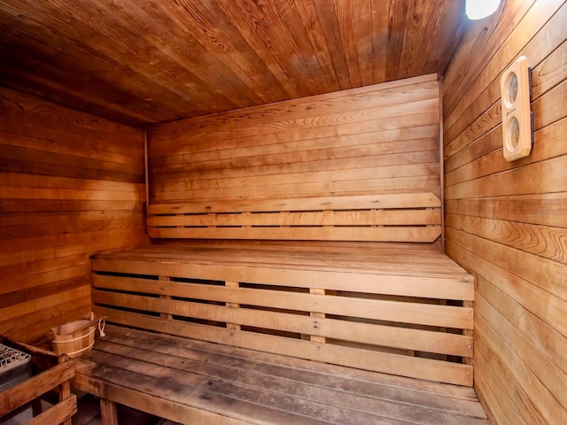 view of sauna / steam room