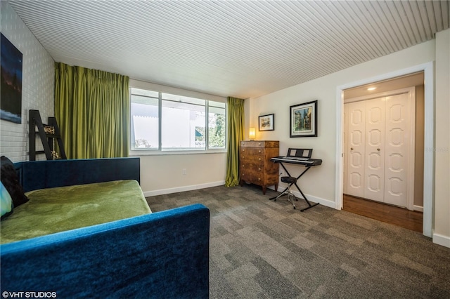 2630 Pearce Dr Unit 404, Clearwater, FL 33764 - sitting room with baseboards and carpet floors