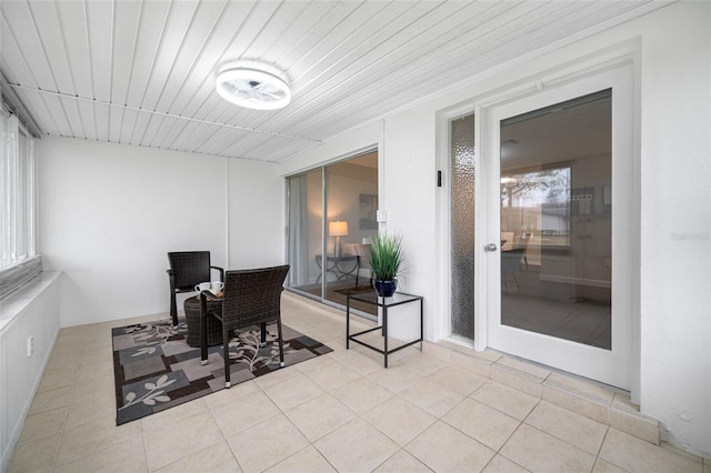 view of sunroom / solarium