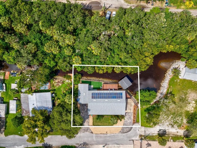 bird's eye view featuring a water view