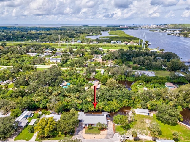 bird's eye view featuring a water view