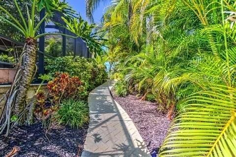 617 Islebay Dr, Apollo Beach, FL 33572 - photo 47