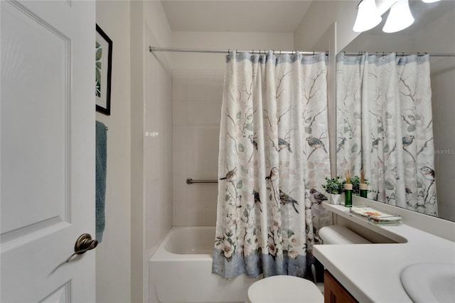 full bathroom featuring shower / bathtub combination with curtain, toilet, and vanity