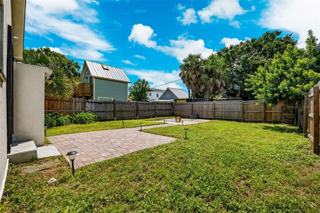 view of yard with a patio