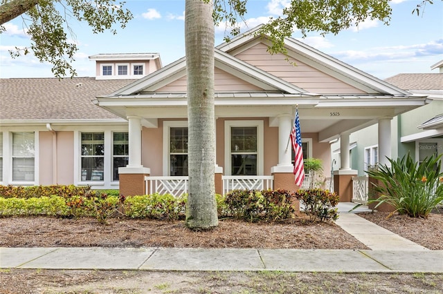 view of front of property featuring a porch