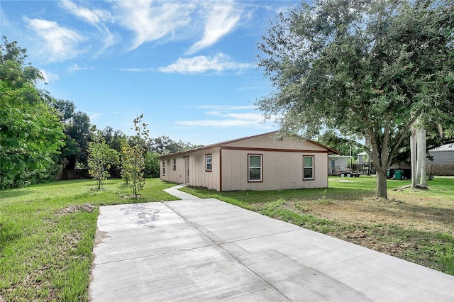 view of front of home with a front yard