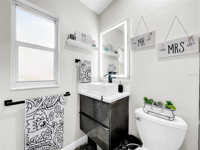 4477 67th St N, Saint Petersburg, FL 33709 - bathroom featuring toilet and vanity