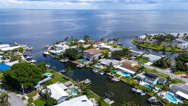 537 Dolphin Ave SE, Saint Petersburg, FL 33705 - photo 7