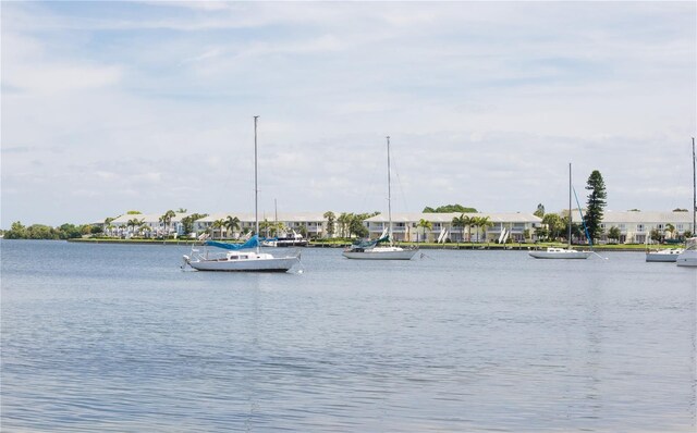 537 Dolphin Ave SE, Saint Petersburg, FL 33705 - photo 59
