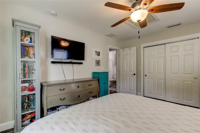 bedroom with light colored carpet and ceiling fan