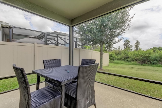 view of sunroom / solarium