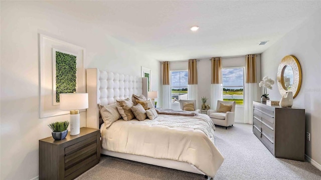 bedroom featuring carpet floors