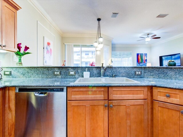 1513 Wharfside Dr Unit 1513, Tarpon Springs, FL 34689 - photo 27