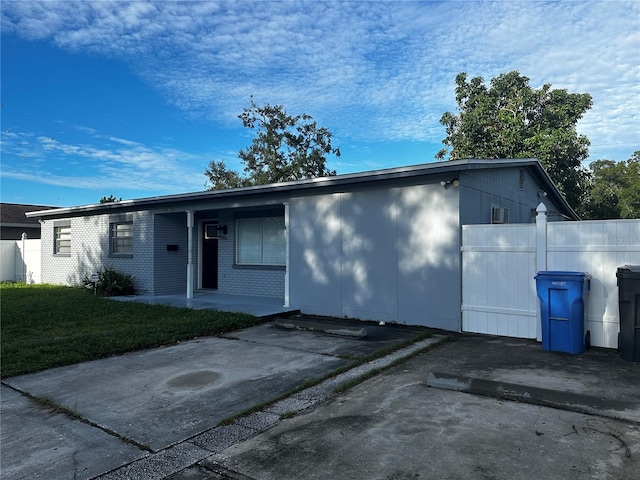 view of front of home