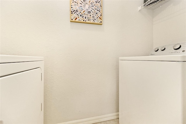 laundry area featuring washer / dryer