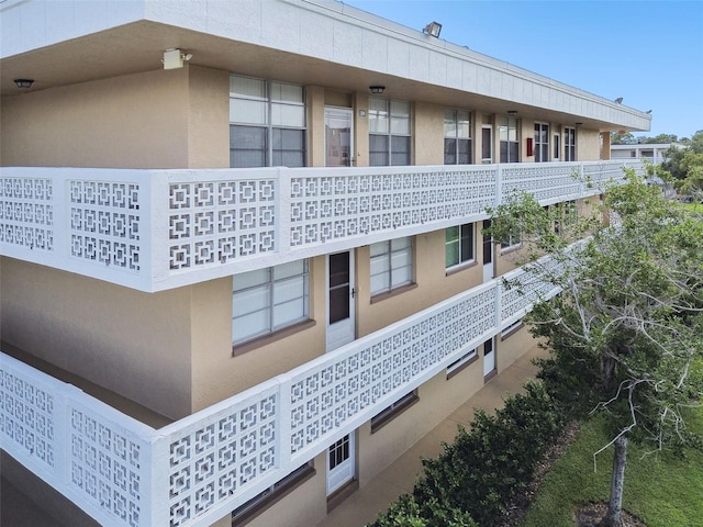 5095 Bay St NE Unit 306, Saint Petersburg, FL 33703 - view of building exterior