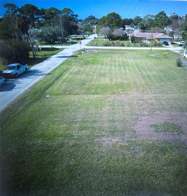 Listing photo 2 for 201 6th St NE, Ruskin FL 33570