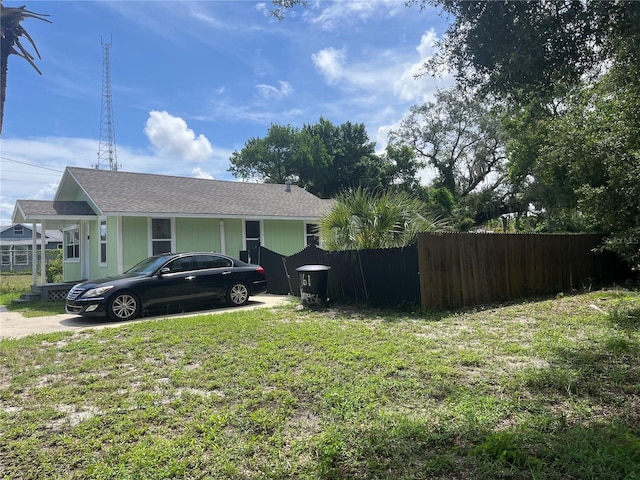 exterior space featuring a yard